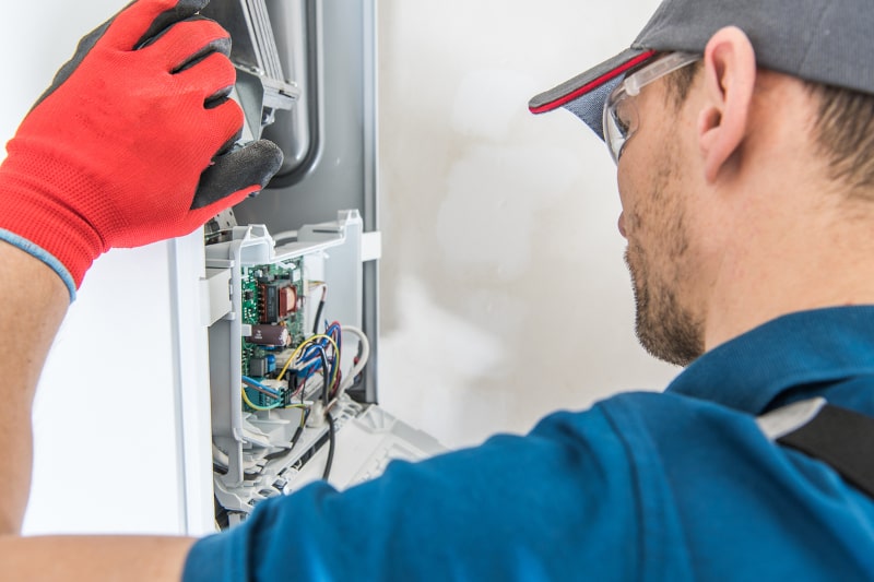 3 Signs It’s Time to Replace Your Furnace in Plano, TX